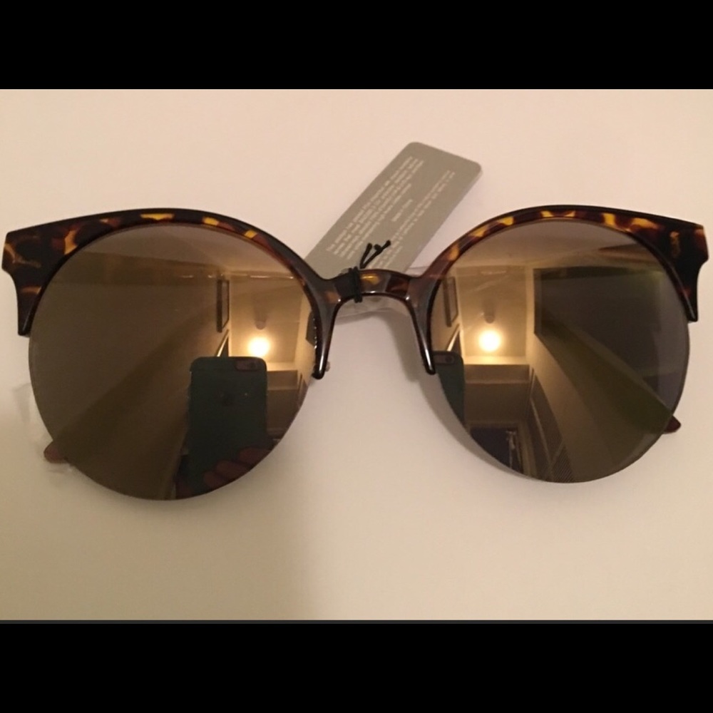 Fashion Mirror Sunglasses - Picture 6 of 7